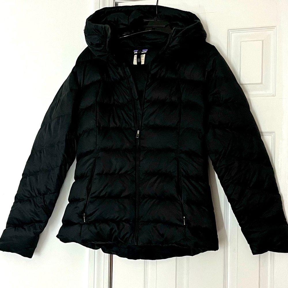 women’s patagonia medium full-zip puff down sweater hoody
